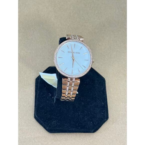 Michael Kors MK7168 Anabeth Quartz White Women's Watch - Picture 2 of 5